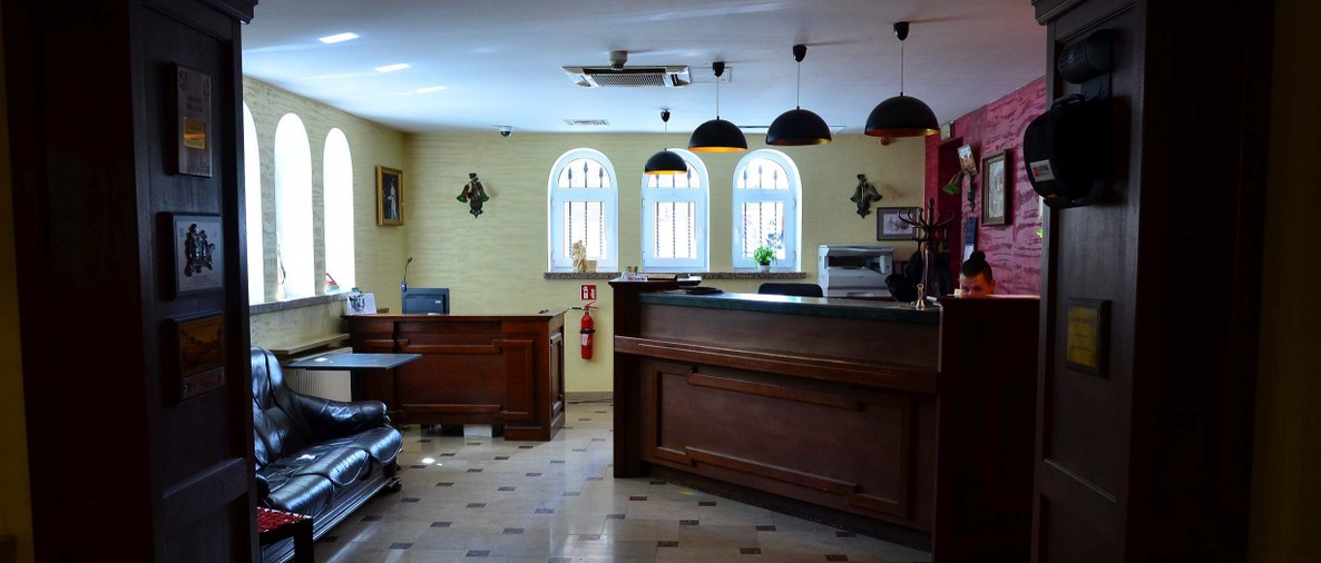 Hotel Bartoszyce komfortowe pokoje noclegi restauracja wypoczynek w Polsce