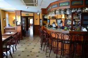 Hotel Bartoszyce komfortowe pokoje noclegi restauracja wypoczynek w Polsce