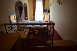 Hotel Bartoszyce komfortowe pokoje noclegi restauracja wypoczynek w Polsce