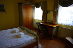 Hotel Bartoszyce komfortowe pokoje noclegi restauracja wypoczynek w Polsce